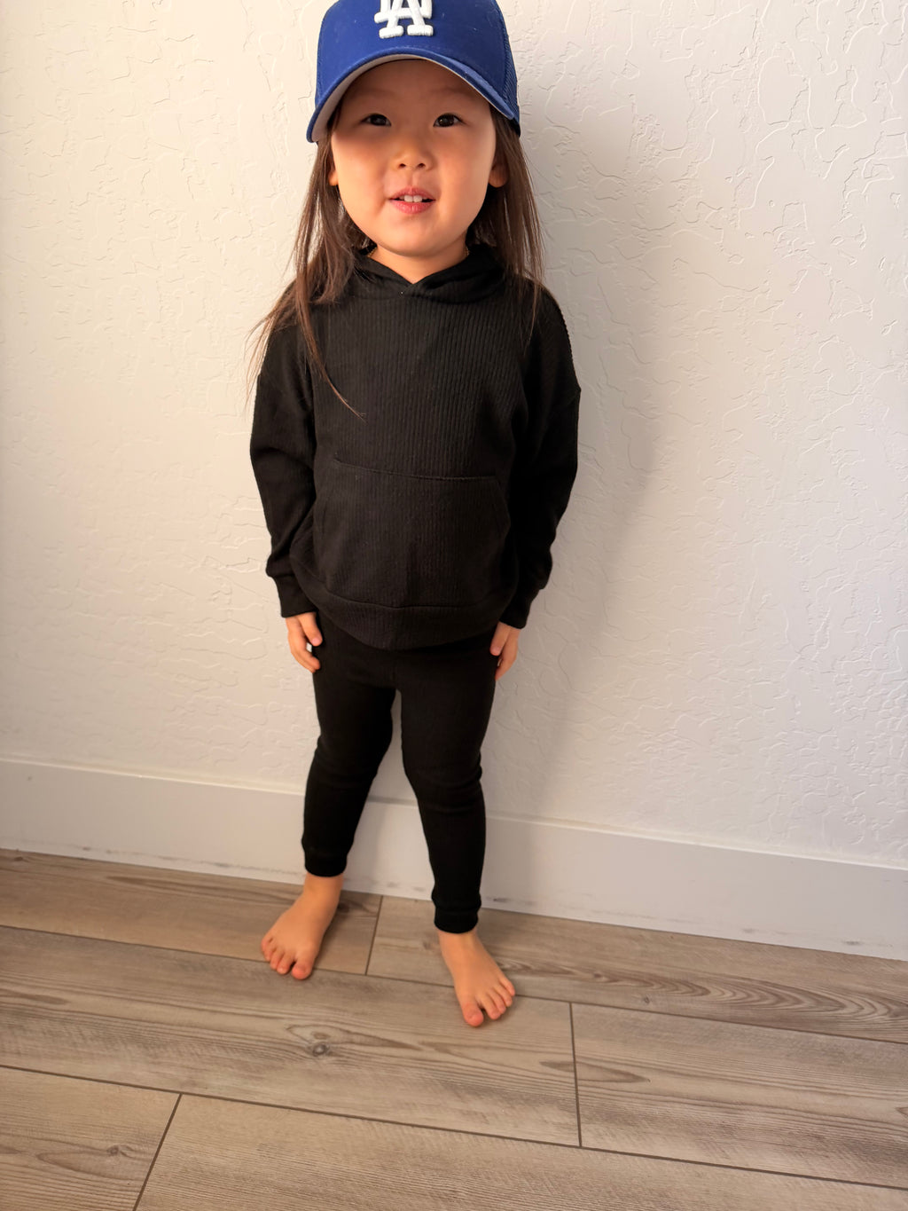BLACK TODDLER LOUNGE SET (HOODIE + PANTS)