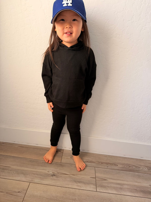 BLACK TODDLER LOUNGE SET (HOODIE + PANTS)