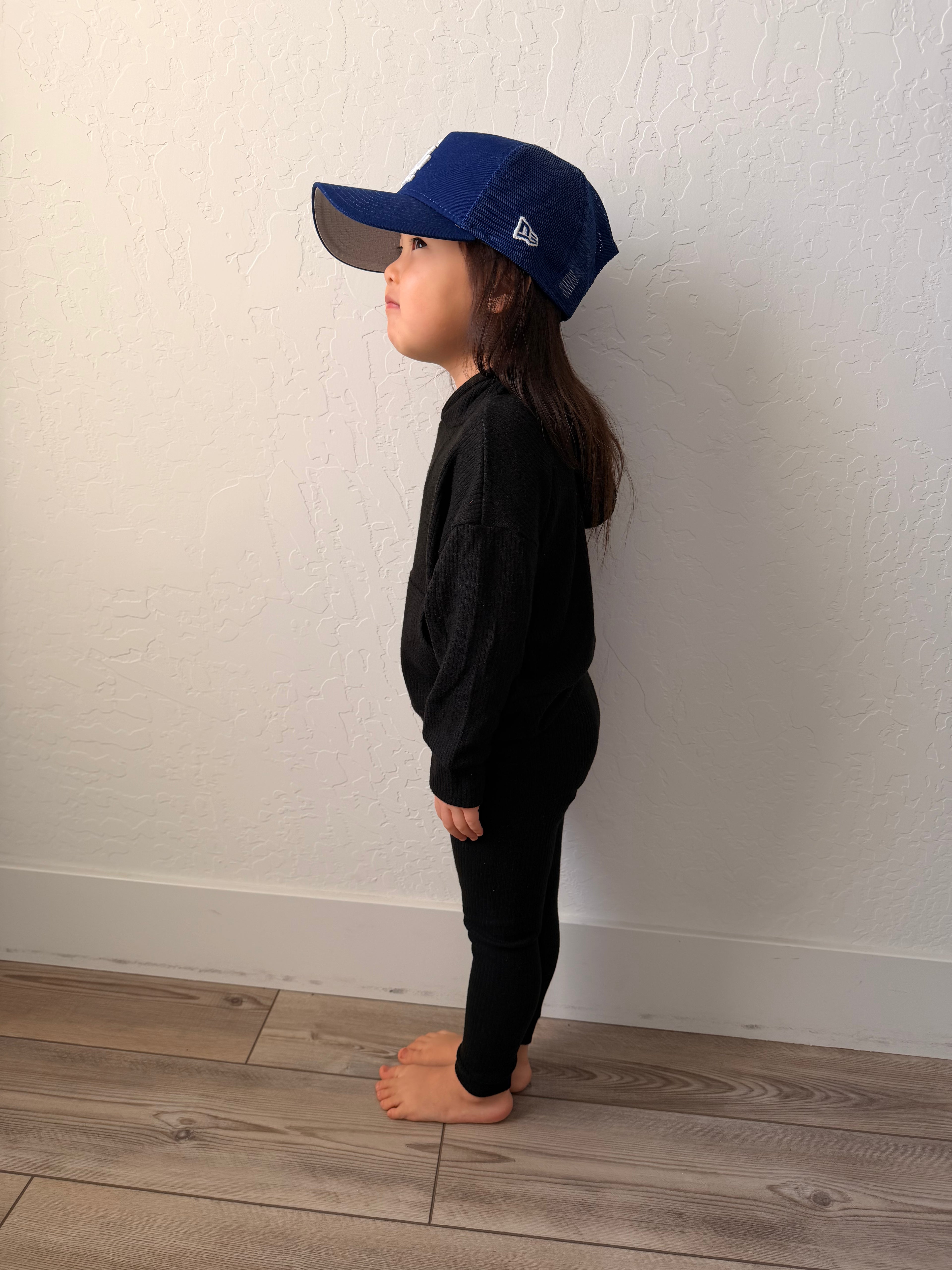 BLACK TODDLER LOUNGE SET (HOODIE + PANTS)
