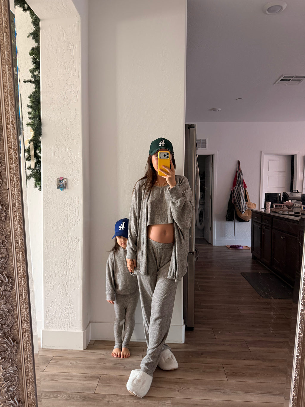 MAMMA HEATHER GREY RIBBED LOUNGE SET – WIDE-LEG PANTS