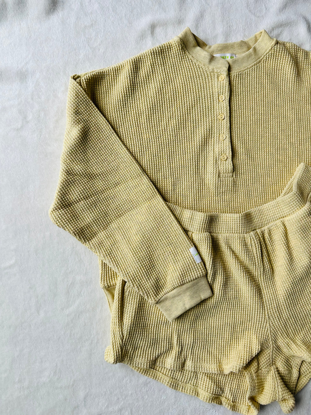 MAMA HENLEY SET (BANANA)