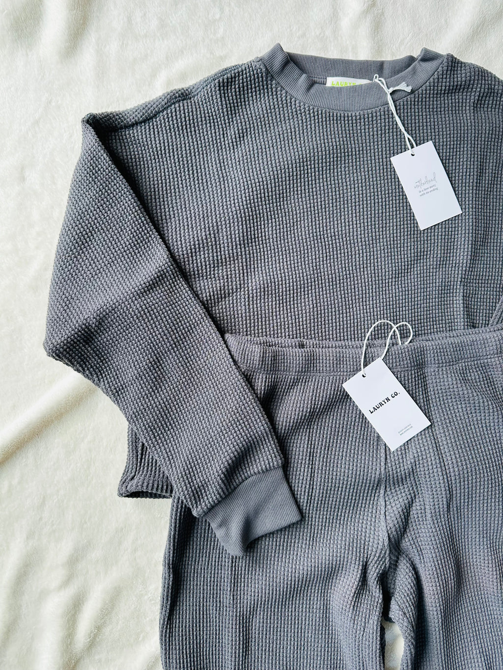 MAMA LONG SLEEVE TOP + PANTS SET (FOG)