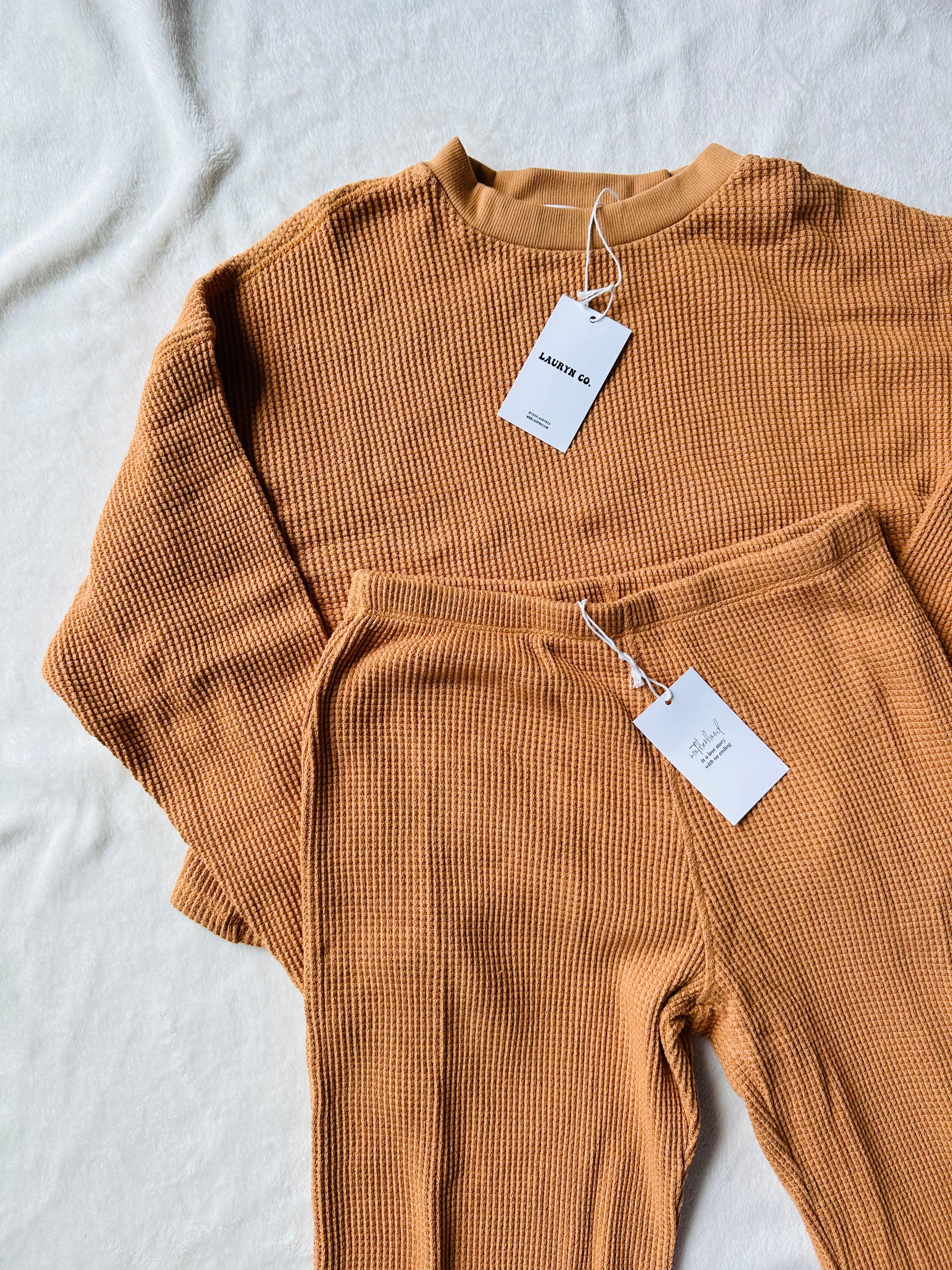 MAMA LONG SLEEVE TOP + PANTS SET (PUMPKIN SPICE)