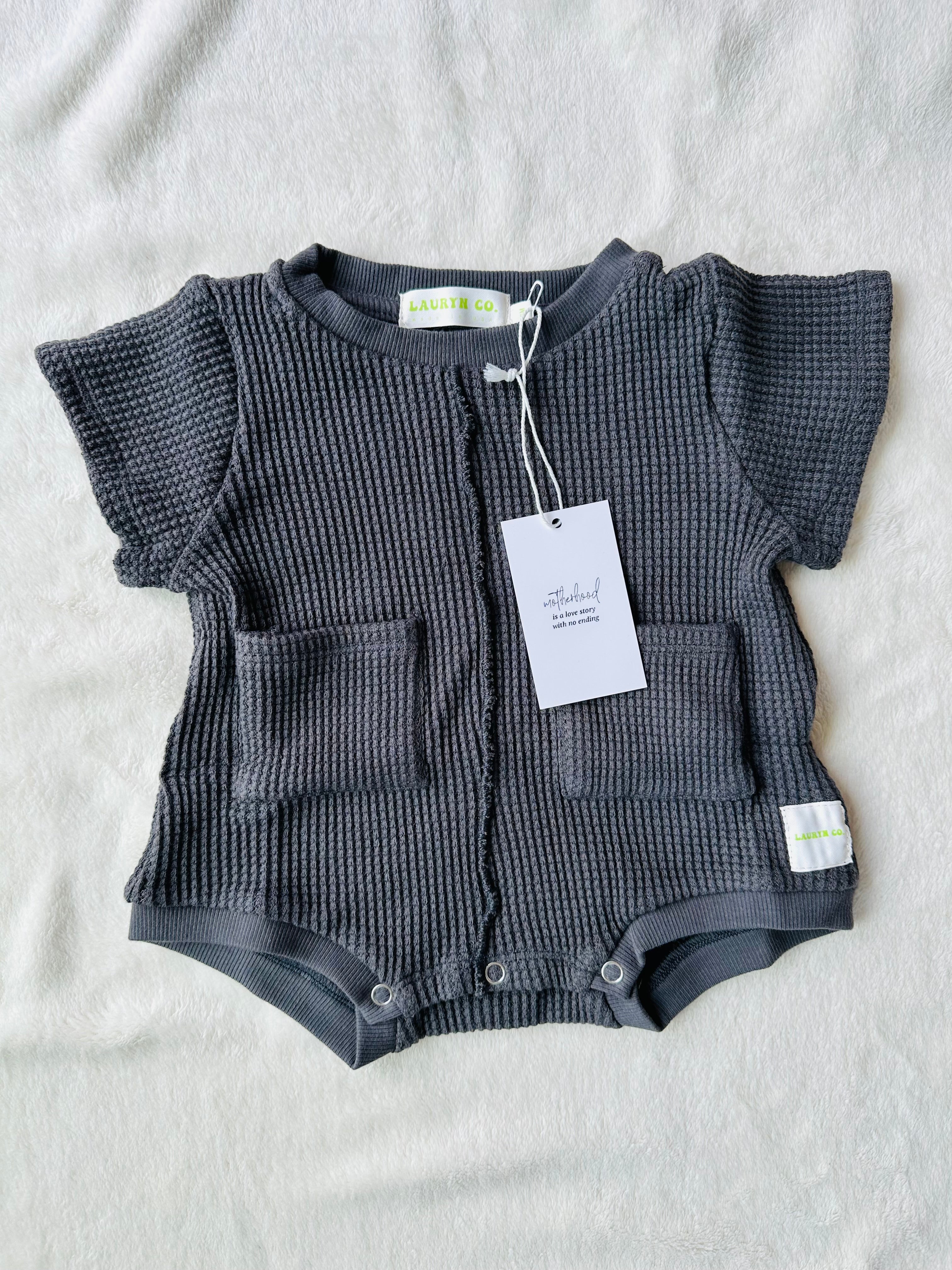 BABY SHORT SLEEVE ROMPER (FOG)