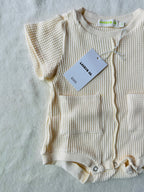 BABY SHORT SLEEVE ROMPER (BUTTERCREAM)