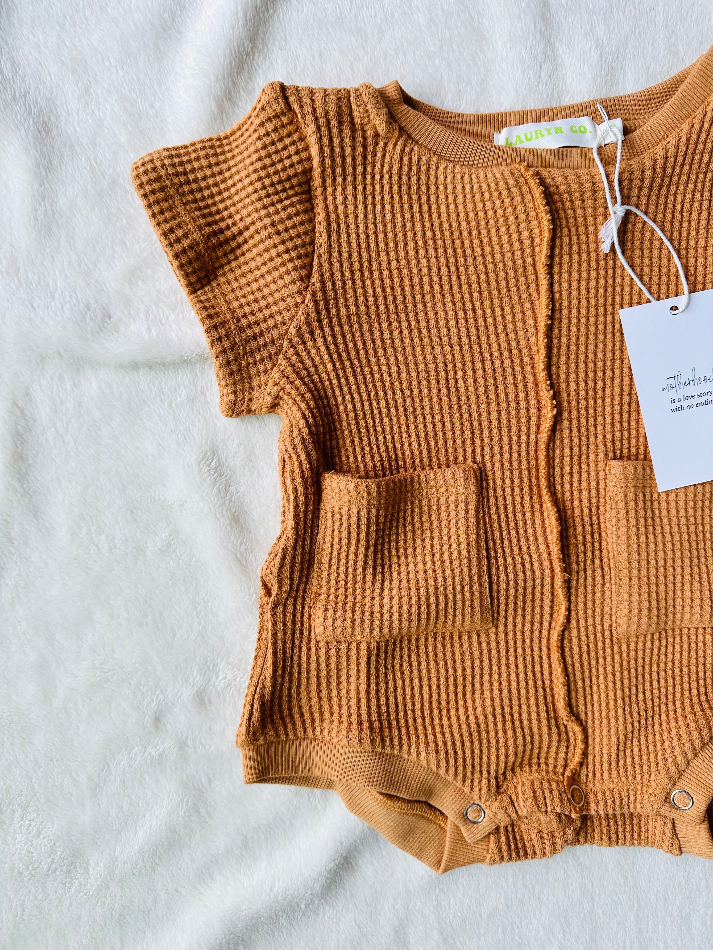 BABY SHORT SLEEVE ROMPER (PUMPKIN SPICE)