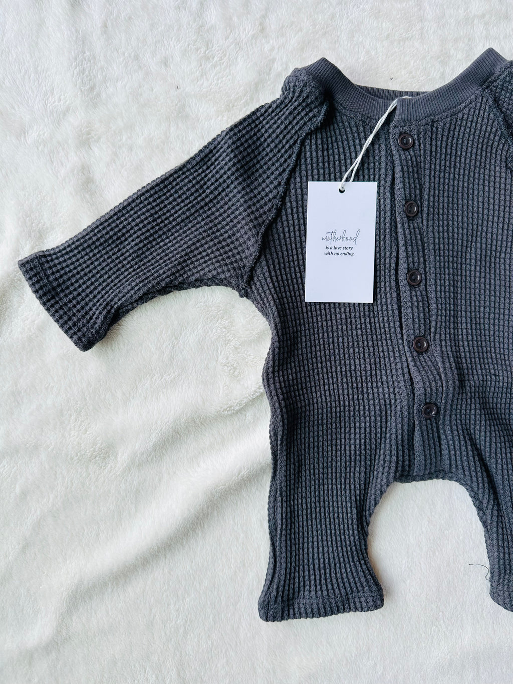 BABY BUTTON DOWN ONESIE (FOG)
