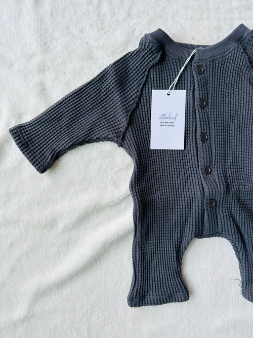 BABY BUTTON DOWN ONESIE (FOG)