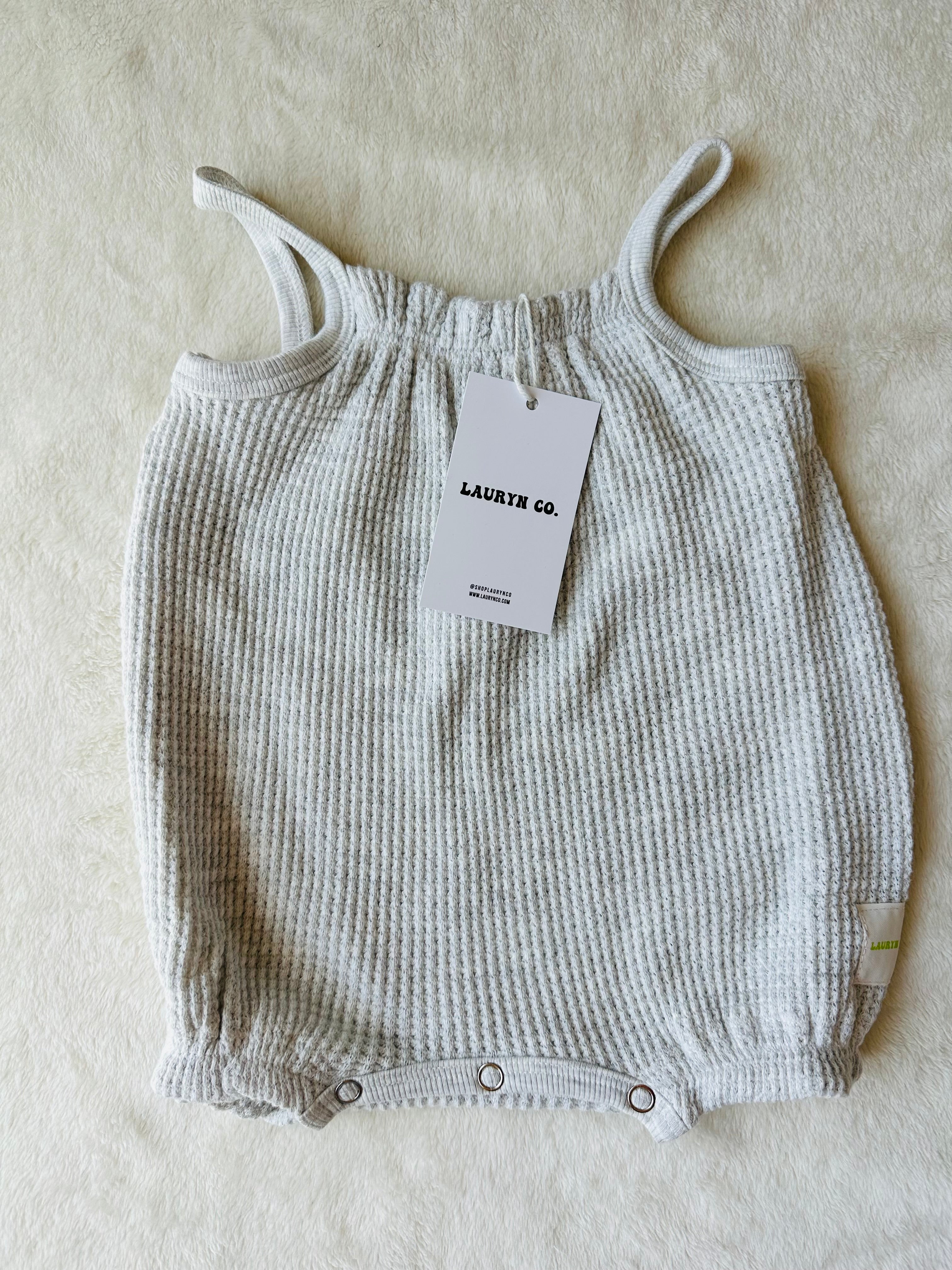 BABY SUMMER ROMPER (CREAMY CLOUD)