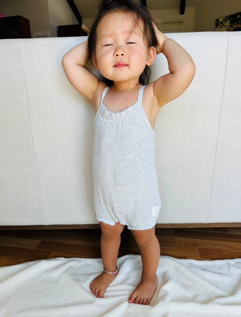 BABY SPAGHETTI ROMPER (CREAMY CLOUD)