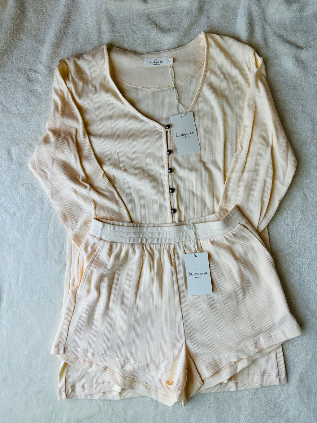 MAMA POINTELLE CARDIGAN + SHORTS (SHEEP)