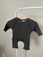 BABY BUTTON DOWN ONESIE (FOG)